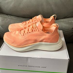 APL Athletic Propulsion Labs Men's Shoes sz 10.5